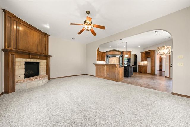 525 Celtic Court, Edmond, OK 73025