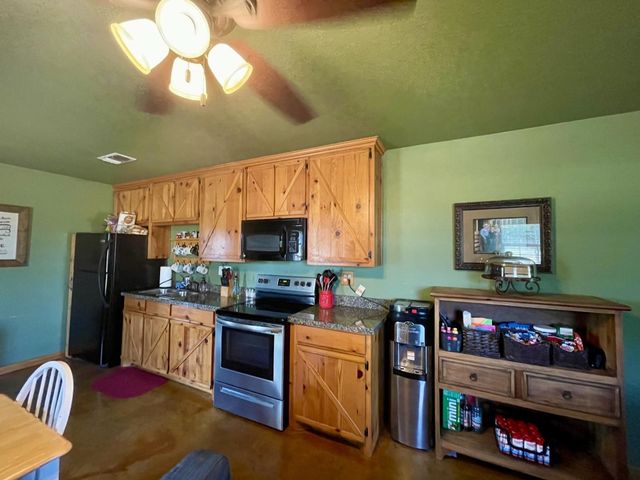 1746 CR 4522, Decatur, TX 76234