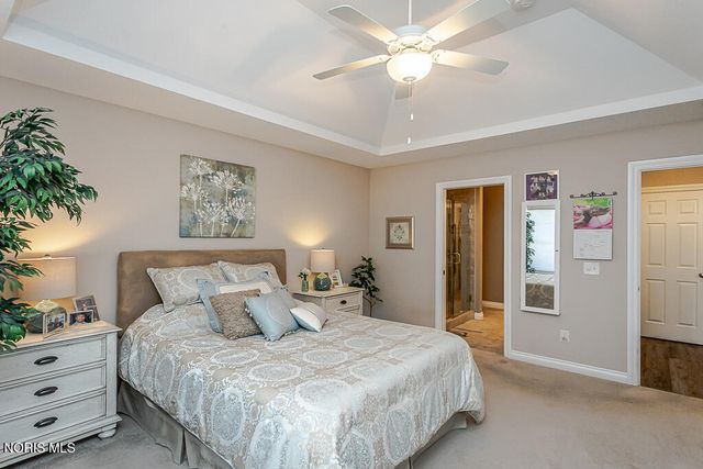 5956 Pine Tree Place, Sylvania, OH 43560