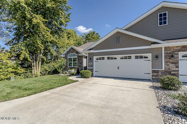 5956 Pine Tree Place, Sylvania, OH 43560