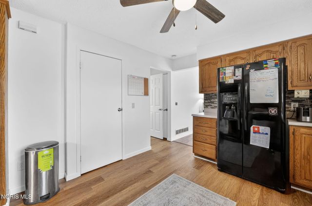 10325 Cliffwood Road, Perrysburg, OH 43551