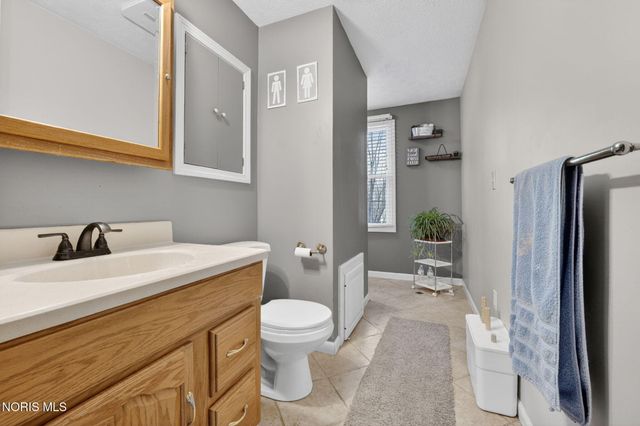 10325 Cliffwood Road, Perrysburg, OH 43551