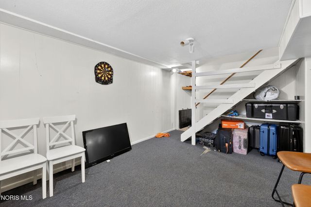 10325 Cliffwood Road, Perrysburg, OH 43551