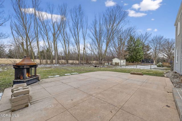 10325 Cliffwood Road, Perrysburg, OH 43551