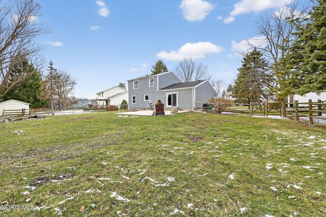 10325 Cliffwood Road, Perrysburg, OH 43551