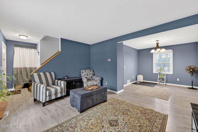 10325 Cliffwood Road, Perrysburg, OH 43551