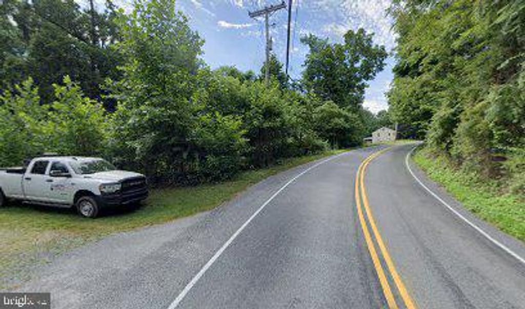 2675 SHERIDAN RD, York, PA 17406