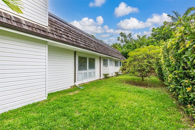 824 N Kalaheo Avenue A, Kailua, HI 96734