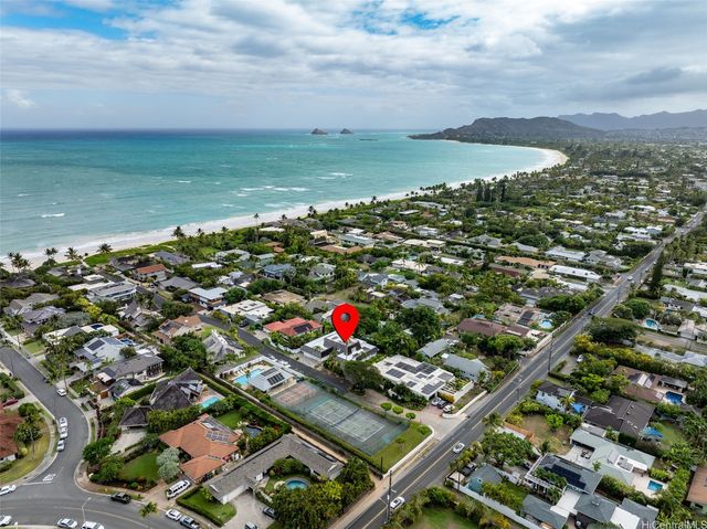 824 N Kalaheo Avenue A, Kailua, HI 96734