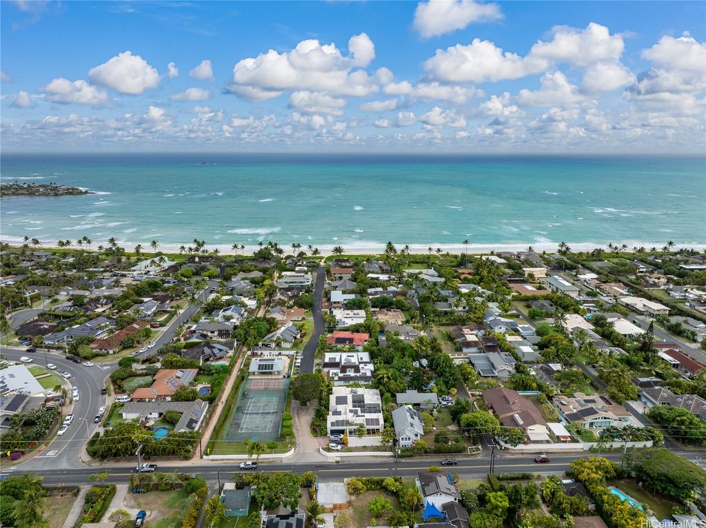 824 N Kalaheo Avenue A, Kailua, HI 96734