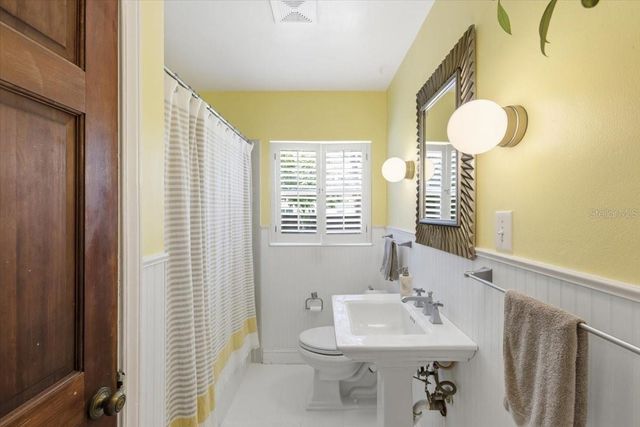 2411 COVINA WAY S, St Petersburg, FL 33712