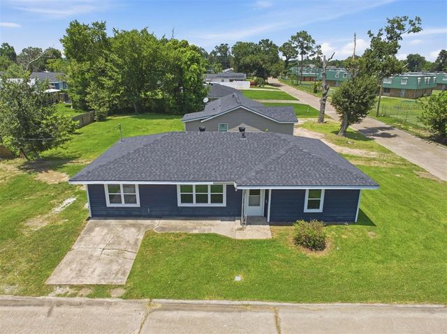 220 Penn Street, Lake Charles, LA 70601
