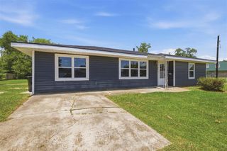 220 Penn Street, Lake Charles, LA 70601