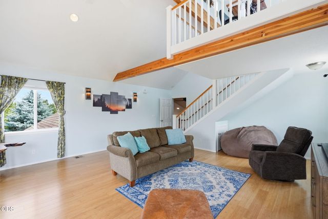 62898 Bilyeu Way, Bend, OR 97701