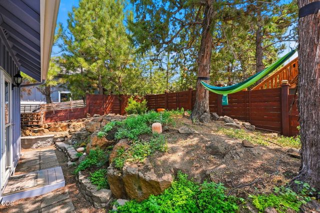 62898 Bilyeu Way, Bend, OR 97701