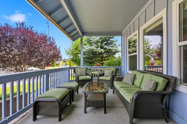 62898 Bilyeu Way, Bend, OR 97701