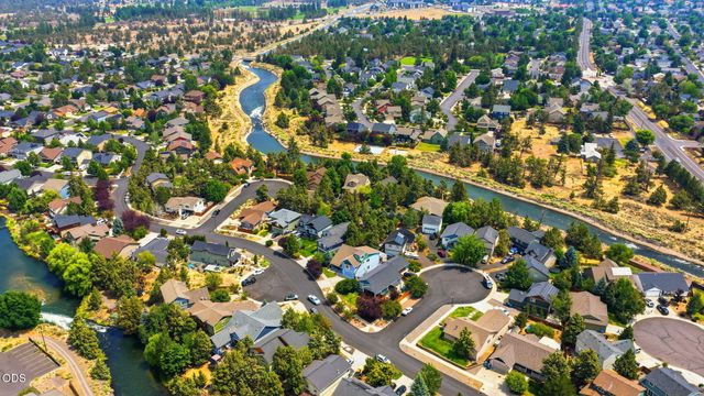62898 Bilyeu Way, Bend, OR 97701