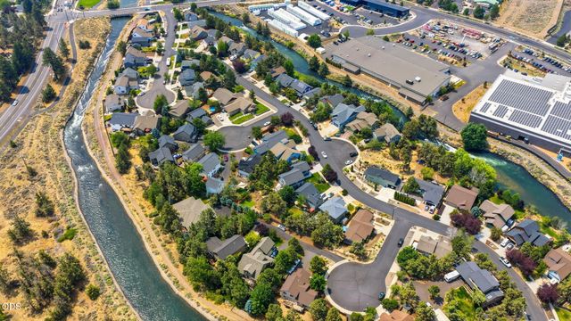 62898 Bilyeu Way, Bend, OR 97701