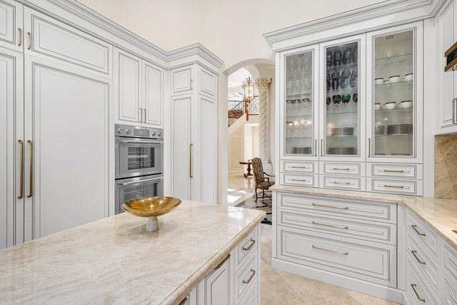 8927 Oakland Hills Drive, Delray Beach, FL 33446