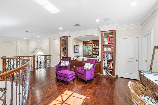 8927 Oakland Hills Drive, Delray Beach, FL 33446