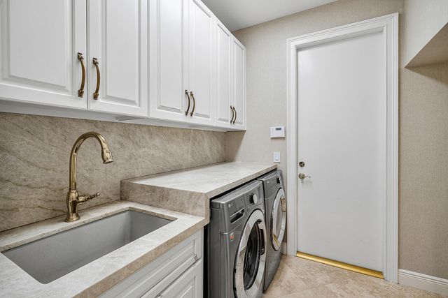 8927 Oakland Hills Drive, Delray Beach, FL 33446