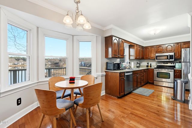 220 Kingsmill Road, Cary, NC 27511