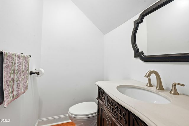 220 Kingsmill Road, Cary, NC 27511