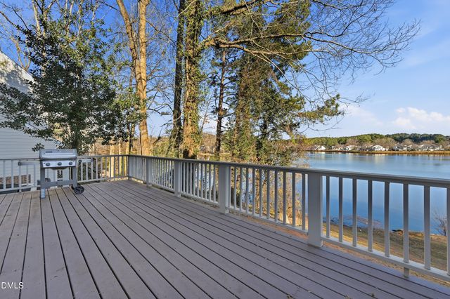 220 Kingsmill Road, Cary, NC 27511