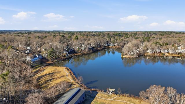 220 Kingsmill Road, Cary, NC 27511