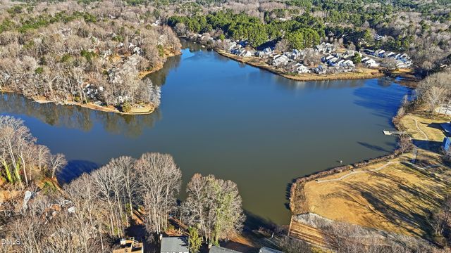 220 Kingsmill Road, Cary, NC 27511