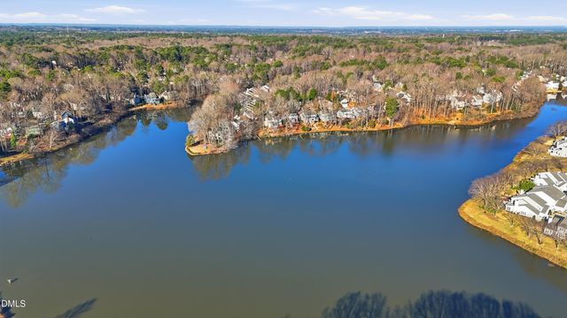 220 Kingsmill Road, Cary, NC 27511