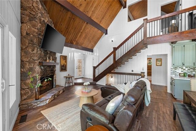 635 Grass Valley Drive, Lake Arrowhead, CA 92352