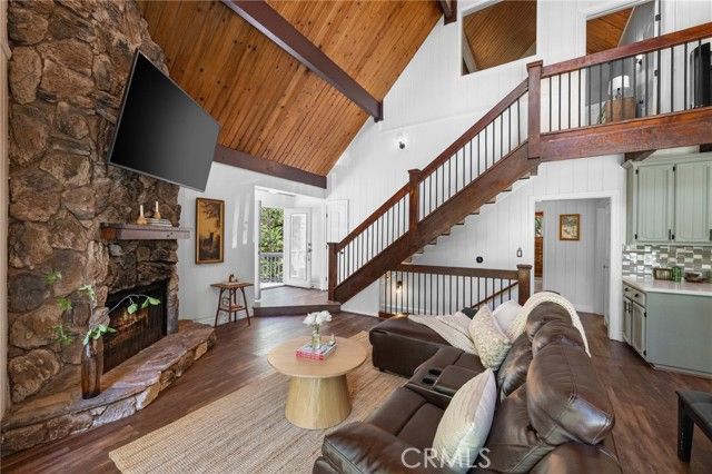 635 Grass Valley Drive, Lake Arrowhead, CA 92352