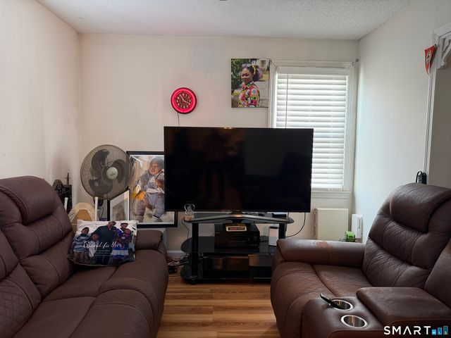 84 Lafayette Avenue, East Hartford, CT 06118