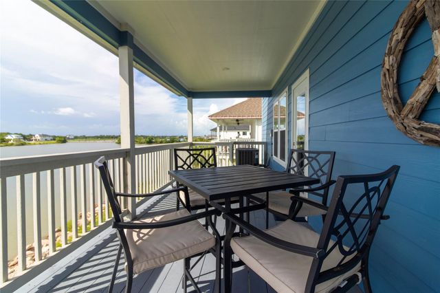 809 Todville Road, Seabrook, TX 77586