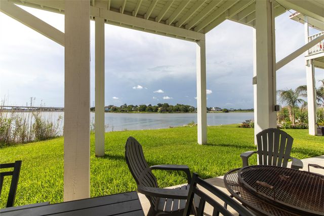 809 Todville Road, Seabrook, TX 77586