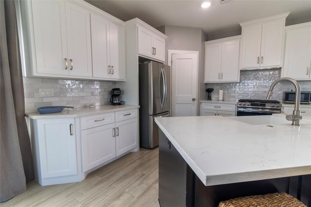 809 Todville Road, Seabrook, TX 77586