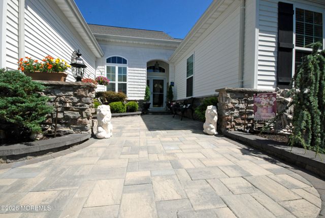 29 Mission Way, Barnegat, NJ 08005