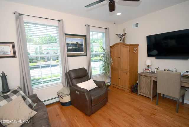 29 Mission Way, Barnegat, NJ 08005