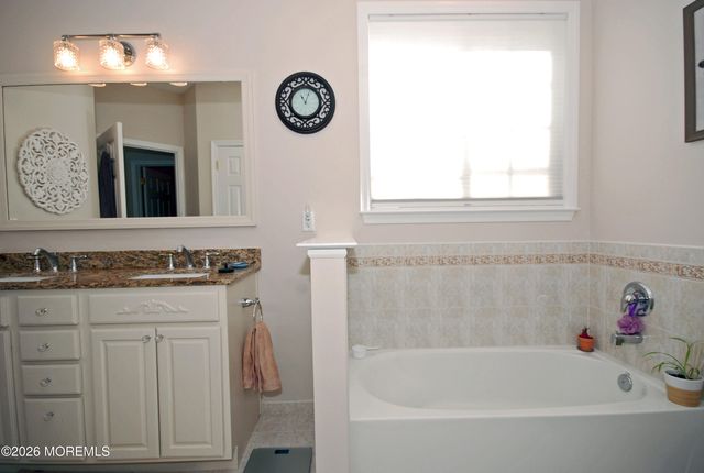 29 Mission Way, Barnegat, NJ 08005