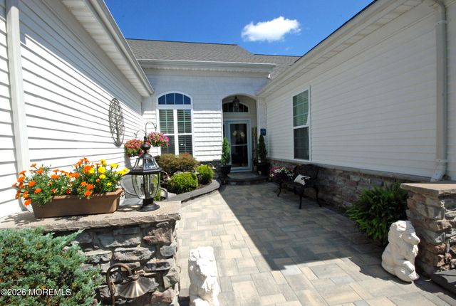 29 Mission Way, Barnegat, NJ 08005