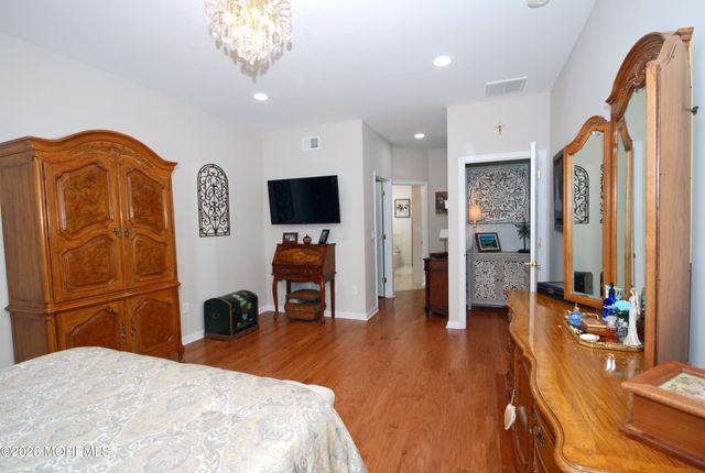 29 Mission Way, Barnegat, NJ 08005