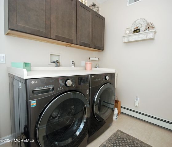 29 Mission Way, Barnegat, NJ 08005