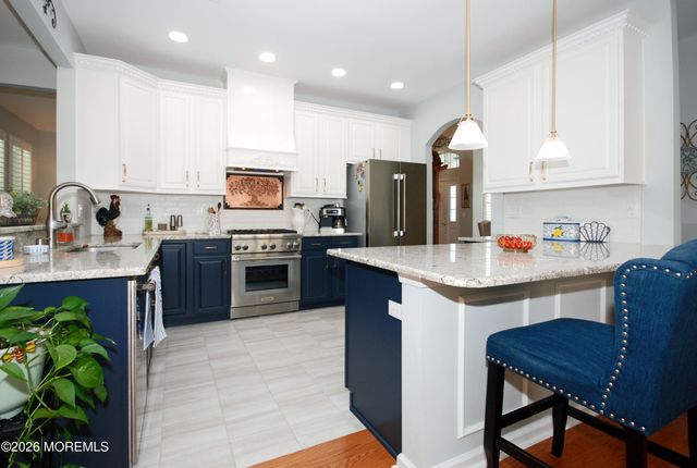 29 Mission Way, Barnegat, NJ 08005