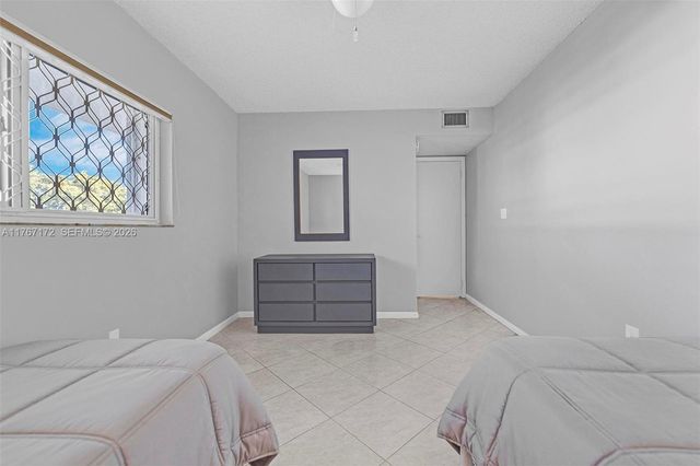 1470 Sheridan St 22C, Hollywood, FL 33020