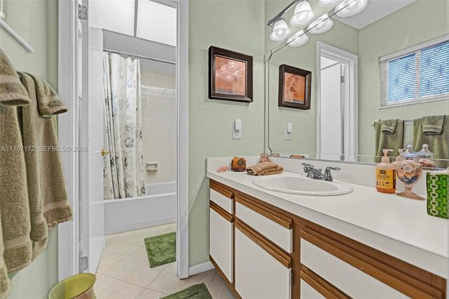 1470 Sheridan St 22C, Hollywood, FL 33020