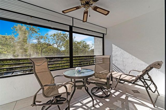 1470 Sheridan St 22C, Hollywood, FL 33020