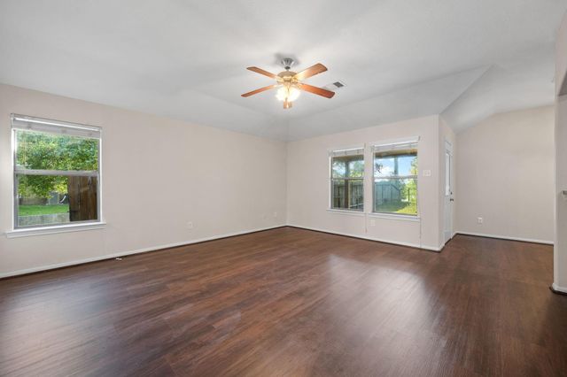 3027 Lockeridge Village Drive, Spring, TX 77386