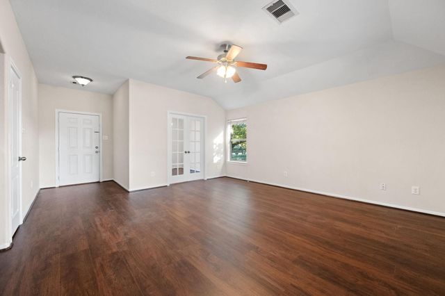 3027 Lockeridge Village Drive, Spring, TX 77386