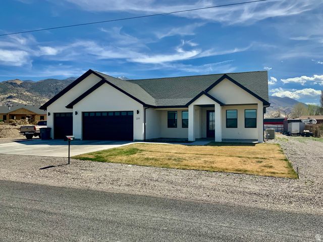 277 W 800 S, Monroe, UT 84754